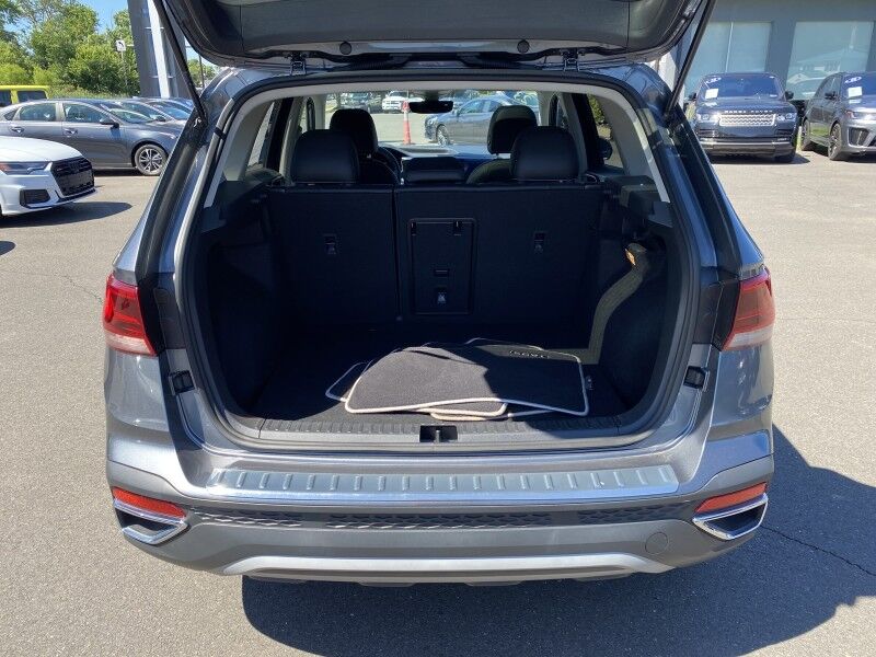 2023 Volkswagen Taos SE Springfield PA