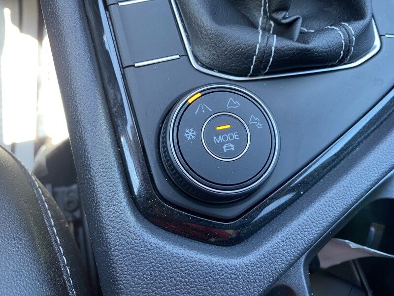 2023 Volkswagen Taos SE Springfield PA