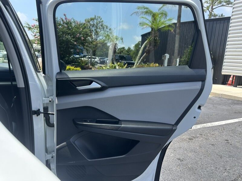 2023 Volkswagen Taos SE Jacksonville FL