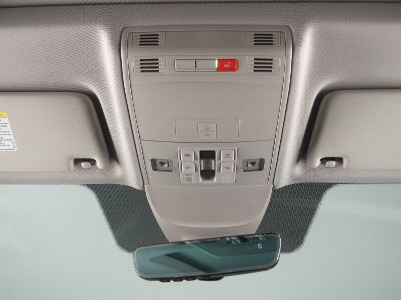 2023 Volkswagen Taos SE *PANORAMA MOONROOF, ADAPTIVE CRUISE, SAFETY ALERTS, DIGITAL COCKPIT, BACKUP-CAMERA, COLOR TOUCHSCREEN, HEATED SEATS/STEERING, REMOTE START, KEYLESS ENTRY, WIRELESS CHARGING, ANDROID & APPLE Round Rock TX