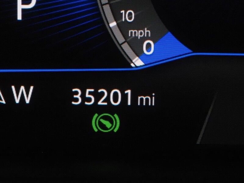 2023 Volkswagen Taos SE *PANORAMA MOONROOF, ADAPTIVE CRUISE, SAFETY ALERTS, DIGITAL COCKPIT, BACKUP-CAMERA, COLOR TOUCHSCREEN, HEATED SEATS/STEERING, REMOTE START, KEYLESS ENTRY, WIRELESS CHARGING, ANDROID & APPLE Round Rock TX