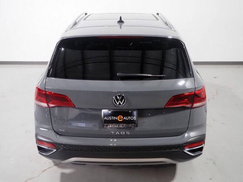 2023 Volkswagen Taos SE *PANORAMA MOONROOF, ADAPTIVE CRUISE, SAFETY ALERTS, DIGITAL COCKPIT, BACKUP-CAMERA, COLOR TOUCHSCREEN, HEATED SEATS/STEERING, REMOTE START, KEYLESS ENTRY, WIRELESS CHARGING, ANDROID & APPLE Round Rock TX