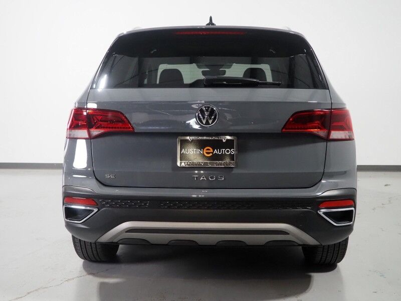 2023 Volkswagen Taos SE *PANORAMA MOONROOF, ADAPTIVE CRUISE, SAFETY ALERTS, DIGITAL COCKPIT, BACKUP-CAMERA, COLOR TOUCHSCREEN, HEATED SEATS/STEERING, REMOTE START, KEYLESS ENTRY, WIRELESS CHARGING, ANDROID & APPLE Round Rock TX