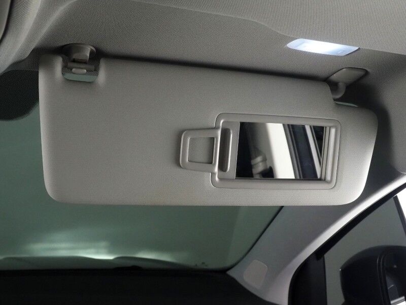 2023 Volkswagen Taos SE *PANORAMA MOONROOF, ADAPTIVE CRUISE, SAFETY ALERTS, DIGITAL COCKPIT, BACKUP-CAMERA, COLOR TOUCHSCREEN, HEATED SEATS/STEERING REMOTE START, KEYLESS ENTRY, WIRELESS CHARGING, ANDROID & APPLE Round Rock TX