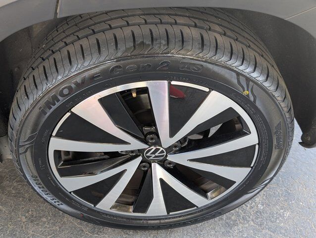 2023 Volkswagen Taos SE Roseville CA