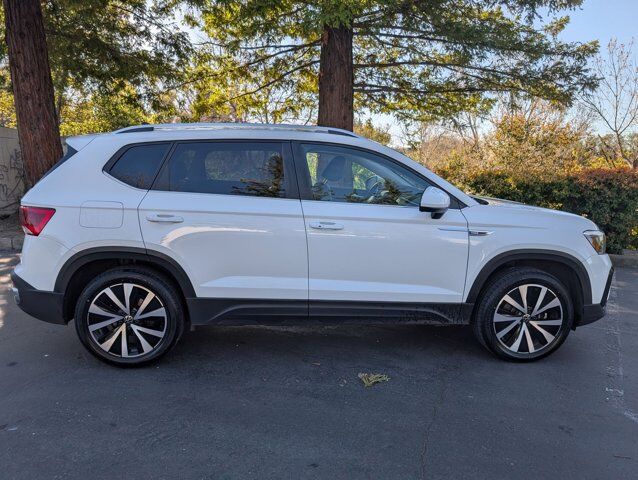 2023 Volkswagen Taos SE Roseville CA