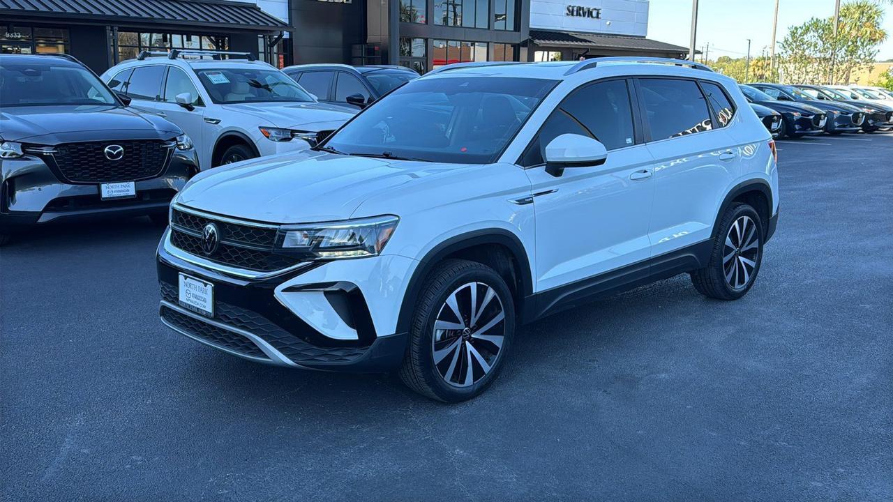 2023 Volkswagen Taos SE