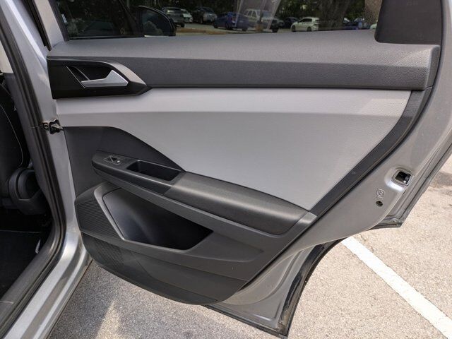 2023 Volkswagen Taos SE San Antonio TX