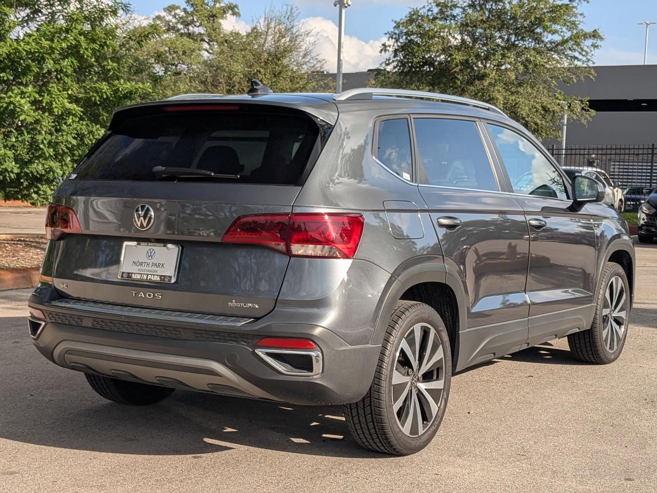 2023 Volkswagen Taos SE