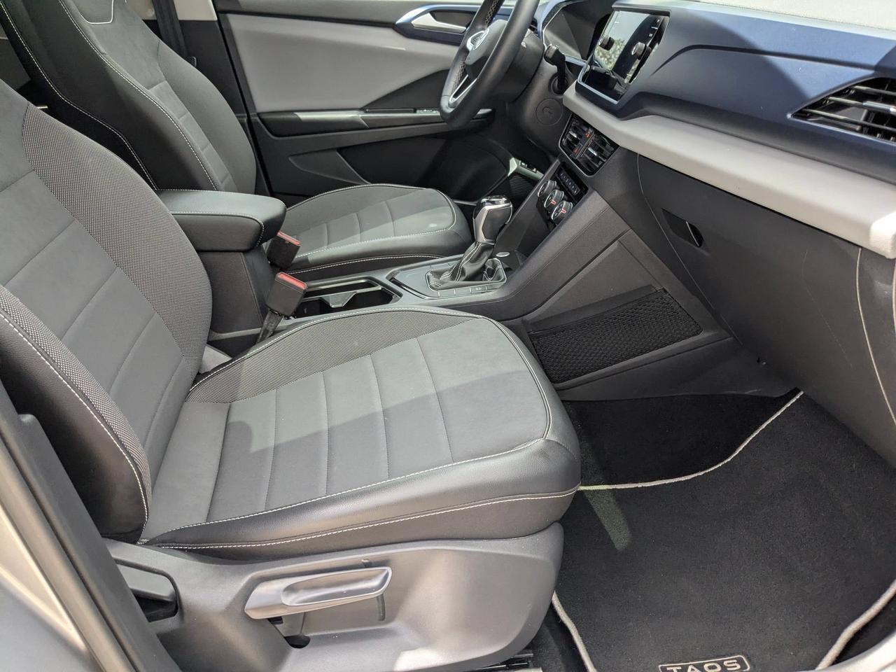 2023 Volkswagen Taos SE San Antonio TX