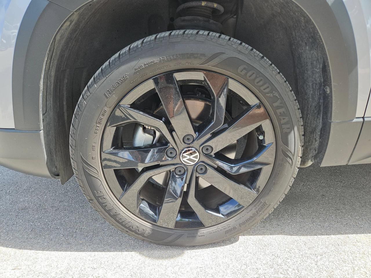 2023 Volkswagen Taos SE San Antonio TX