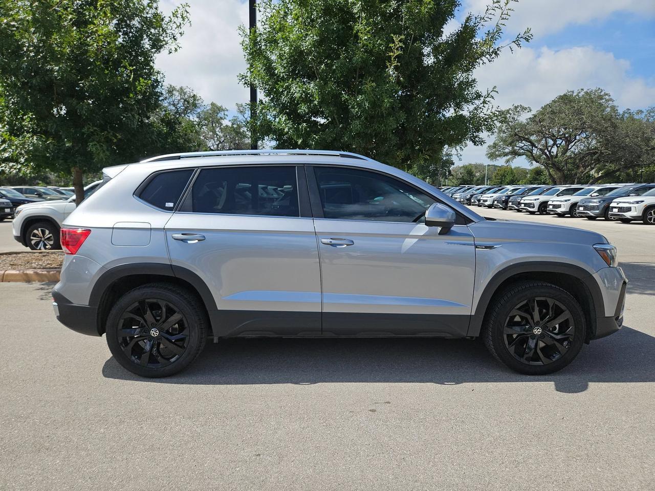 2023 Volkswagen Taos SE