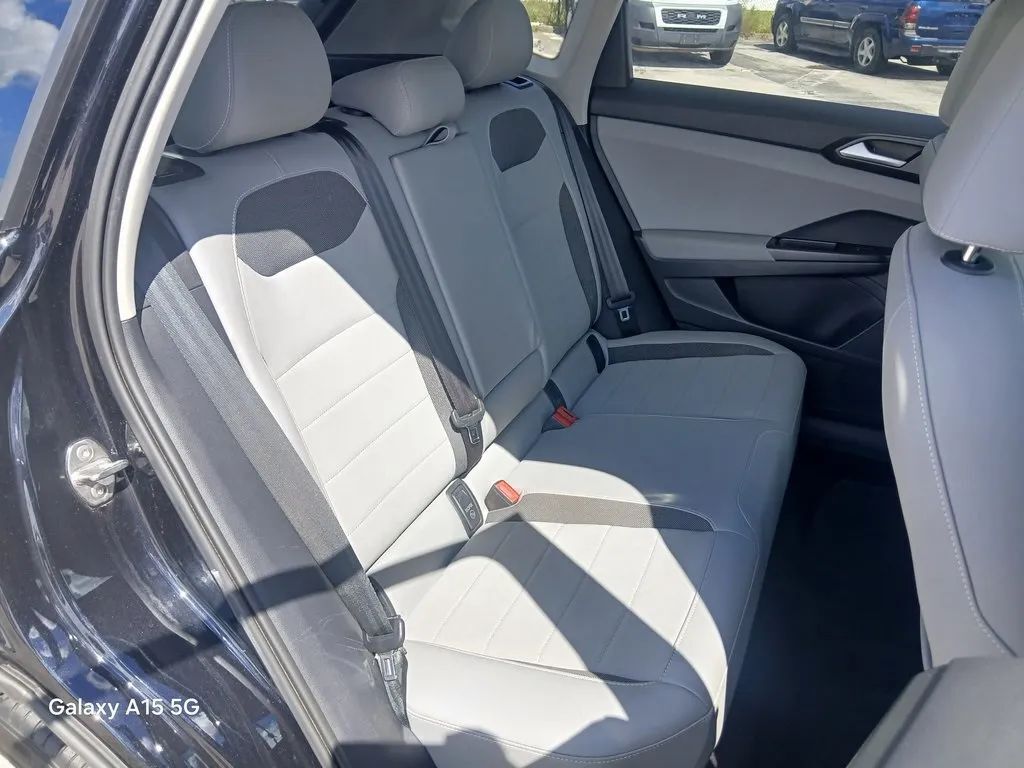 2023 Volkswagen Taos SE Sport Utility 4D Maitland FL