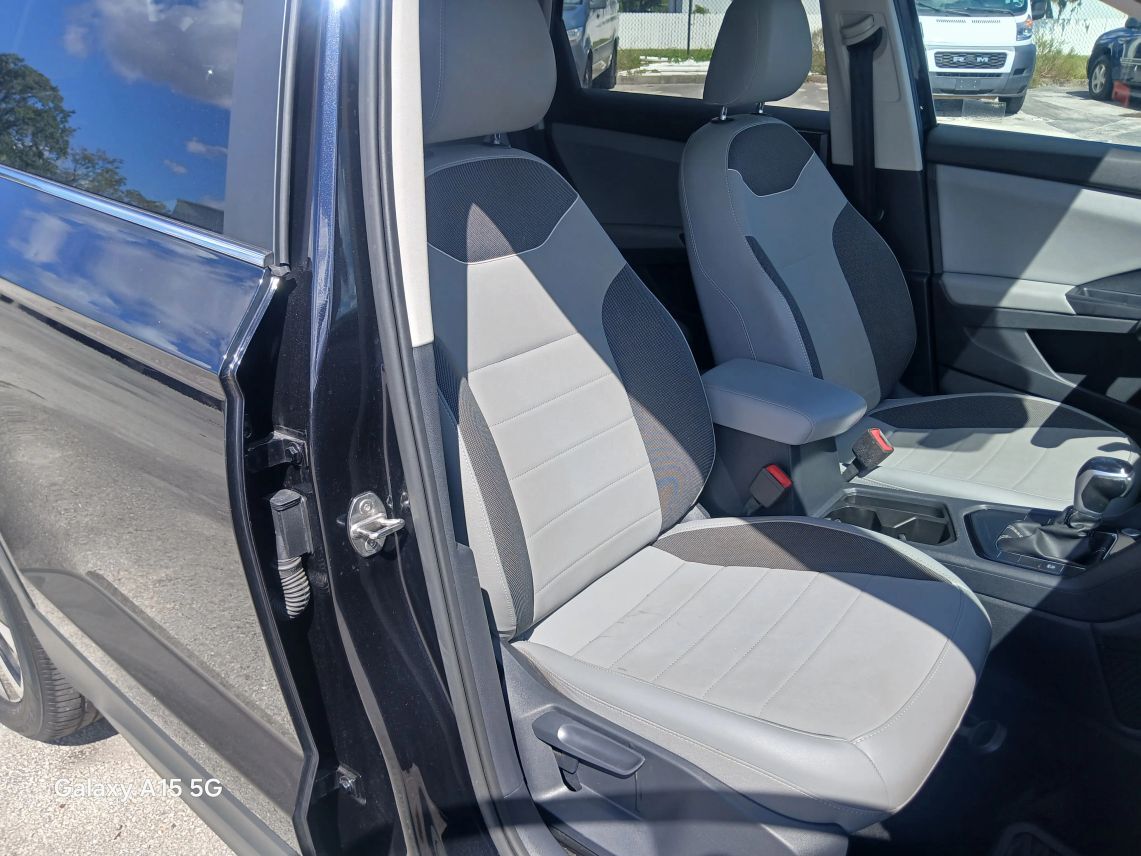 2023 Volkswagen Taos SE Sport Utility 4D Maitland FL