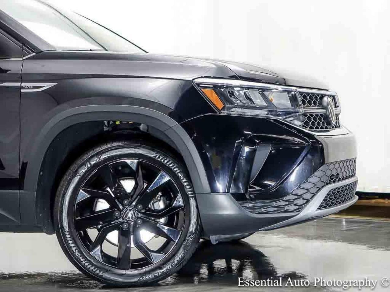 2023 Volkswagen Taos SE