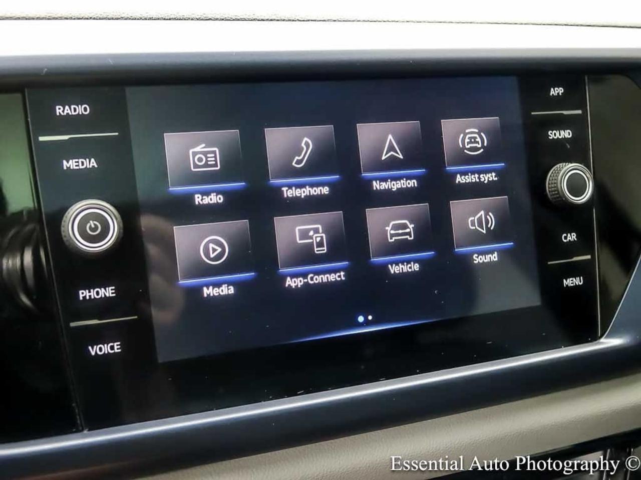 2023 Volkswagen Taos SE Willowbrook IL