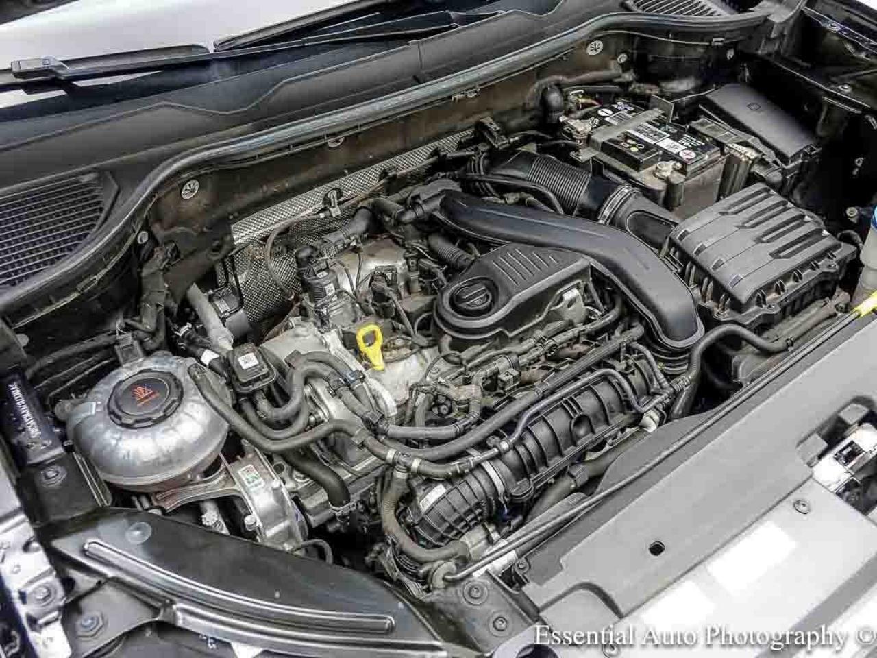 2023 Volkswagen Taos SE Willowbrook IL