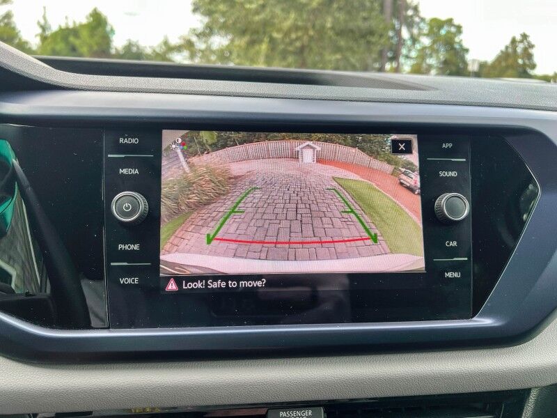 2023 Volkswagen Taos SE Wilmington NC