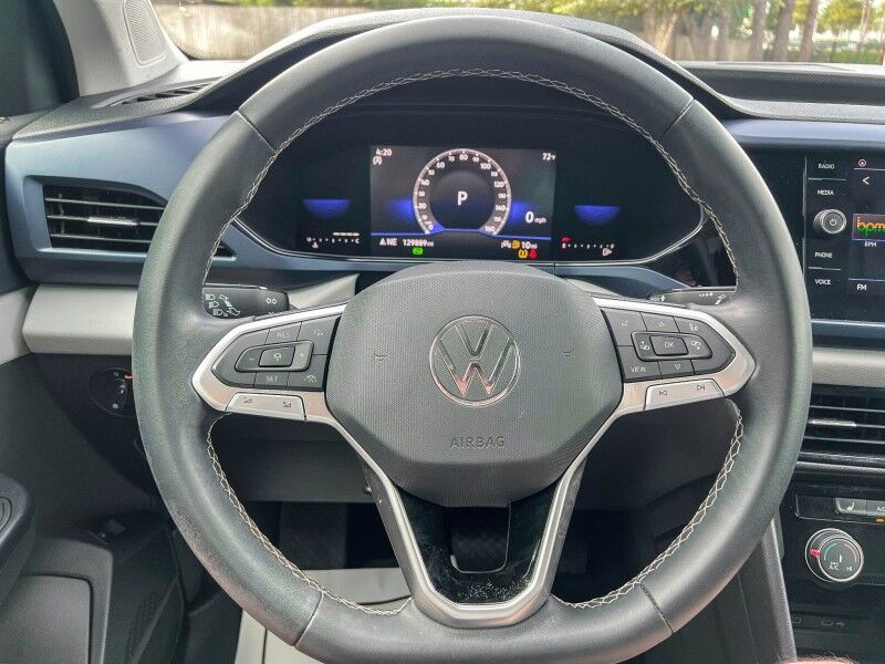 2023 Volkswagen Taos SE Wilmington NC