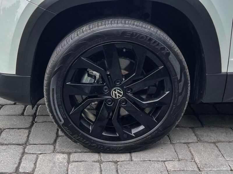 2023 Volkswagen Taos SE Wilmington NC