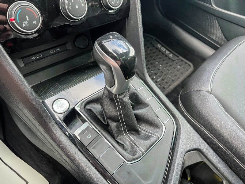 2023 Volkswagen Taos SE Wilmington NC