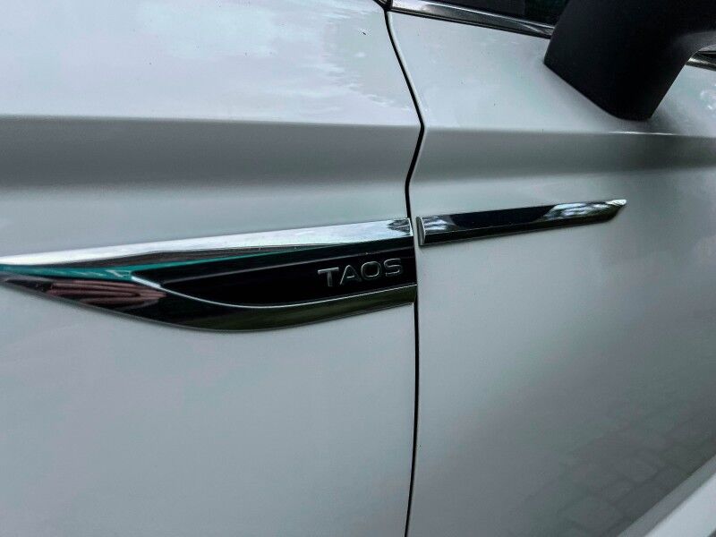 2023 Volkswagen Taos SE Wilmington NC