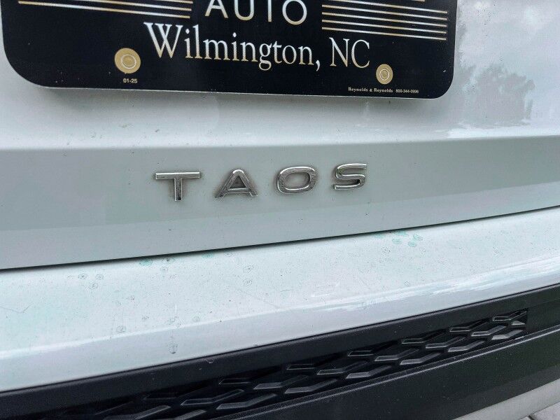 2023 Volkswagen Taos SE Wilmington NC