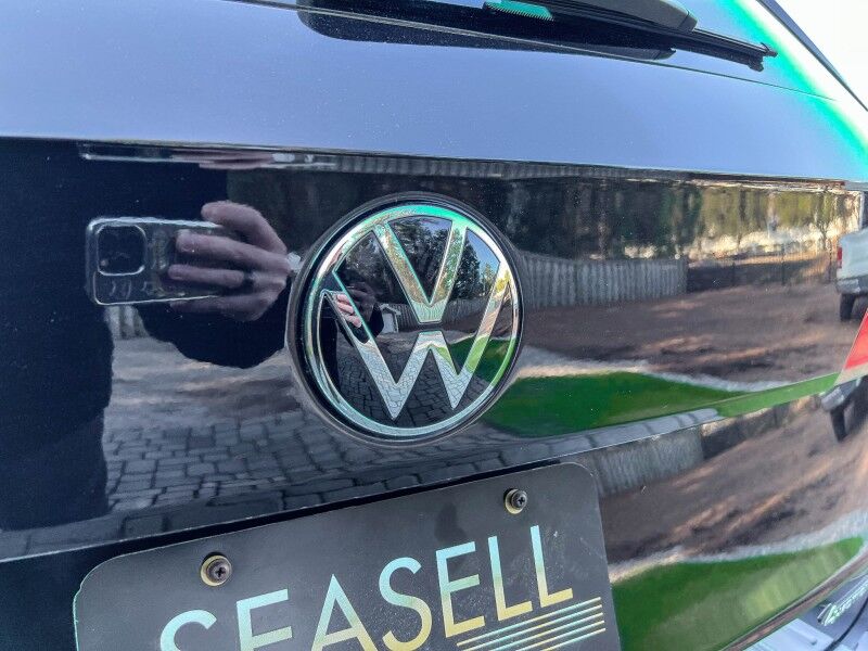 2023 Volkswagen Taos SE Wilmington NC
