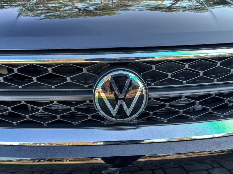 2023 Volkswagen Taos SE Wilmington NC