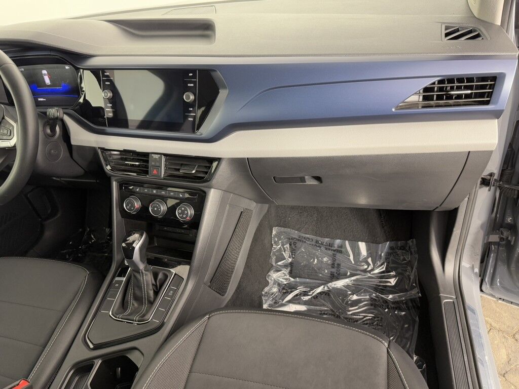 2023 Volkswagen Taos SE w/Panoramic Sunroof Maumee OH