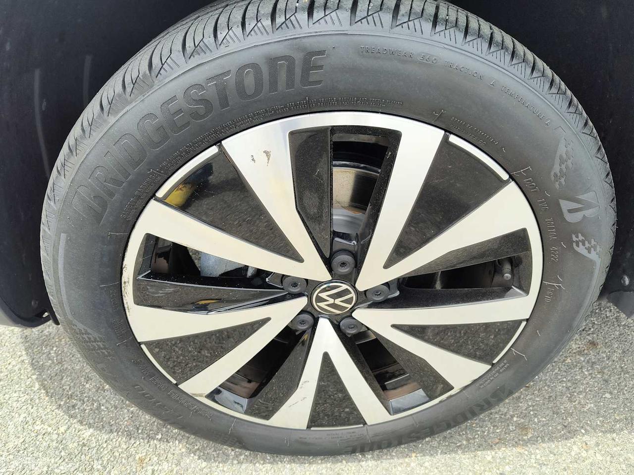 2023 Volkswagen Taos SE Medford MA
