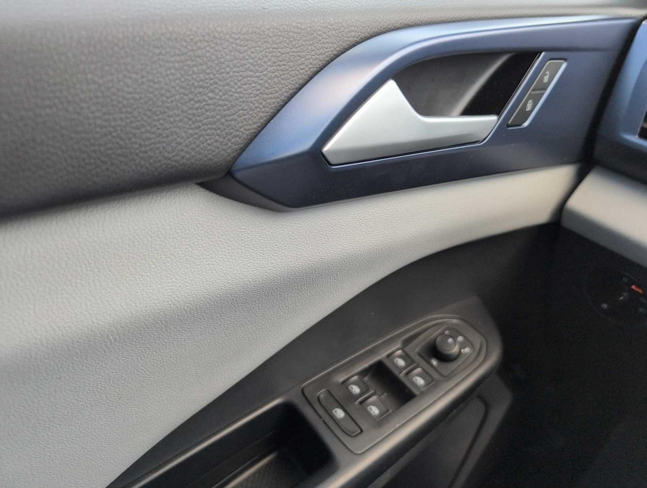 2023 Volkswagen Taos SE Medford MA