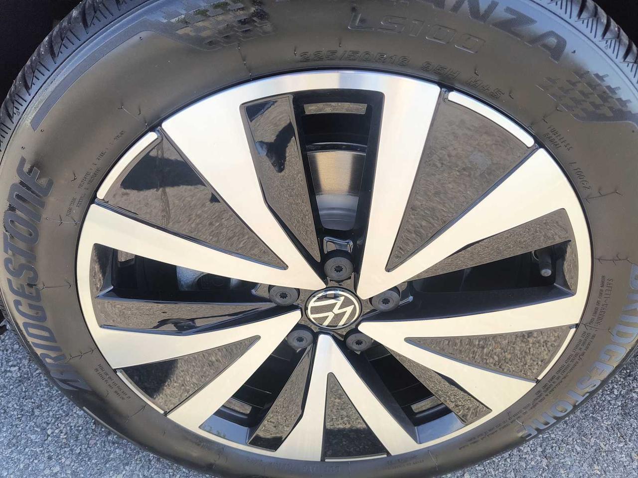2023 Volkswagen Taos SE Medford MA