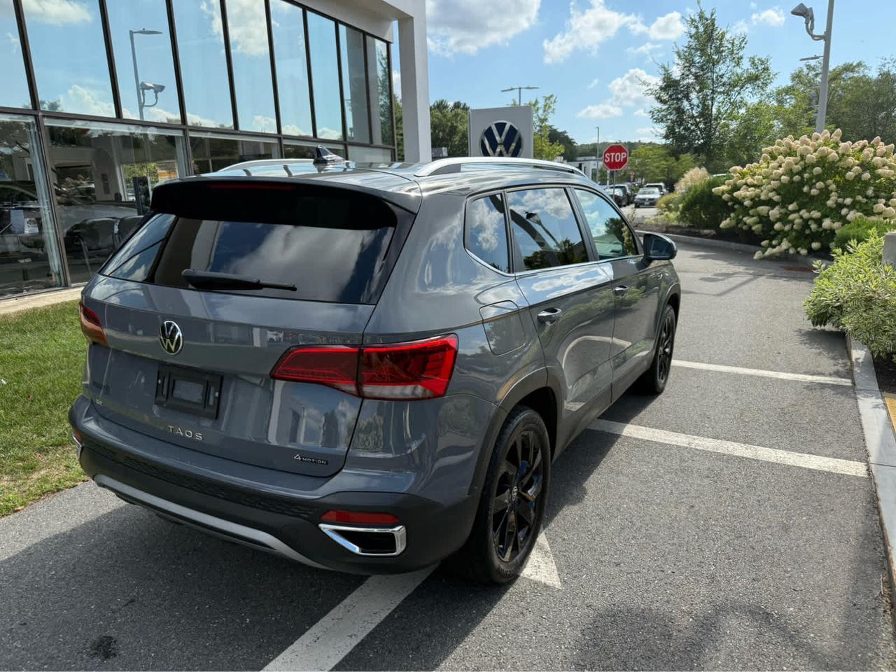 2023 Volkswagen Taos SE Wellesley MA