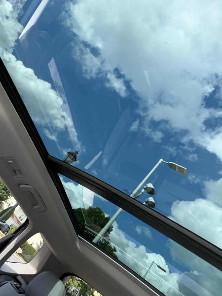 2023 Volkswagen Taos SE Wellesley MA
