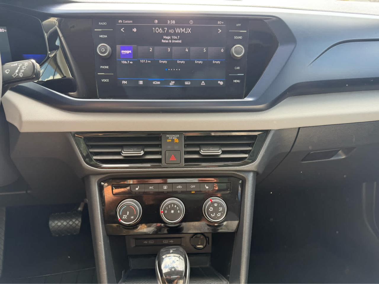 2023 Volkswagen Taos SE Wellesley MA