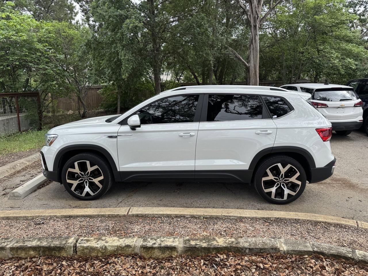 2023 Volkswagen Taos SEL