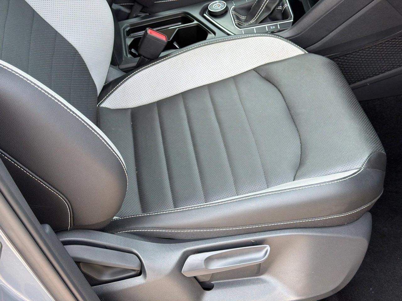 2023 Volkswagen Taos SEL Hagerstown MD