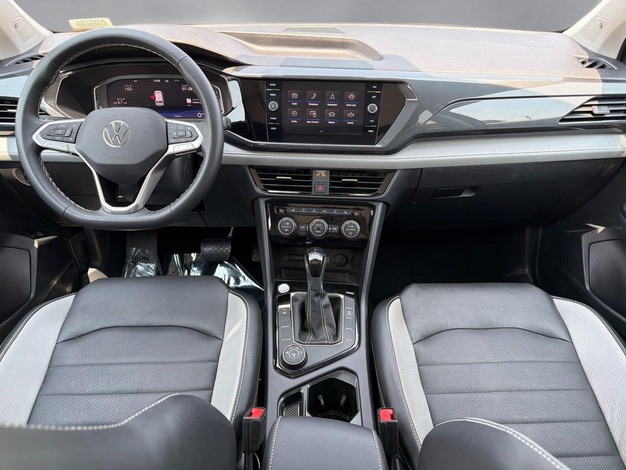 2023 Volkswagen Taos SEL Hagerstown MD