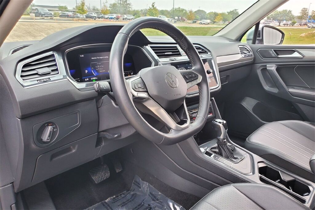 2023 Volkswagen Tiguan 2.0T SE Hondo TX