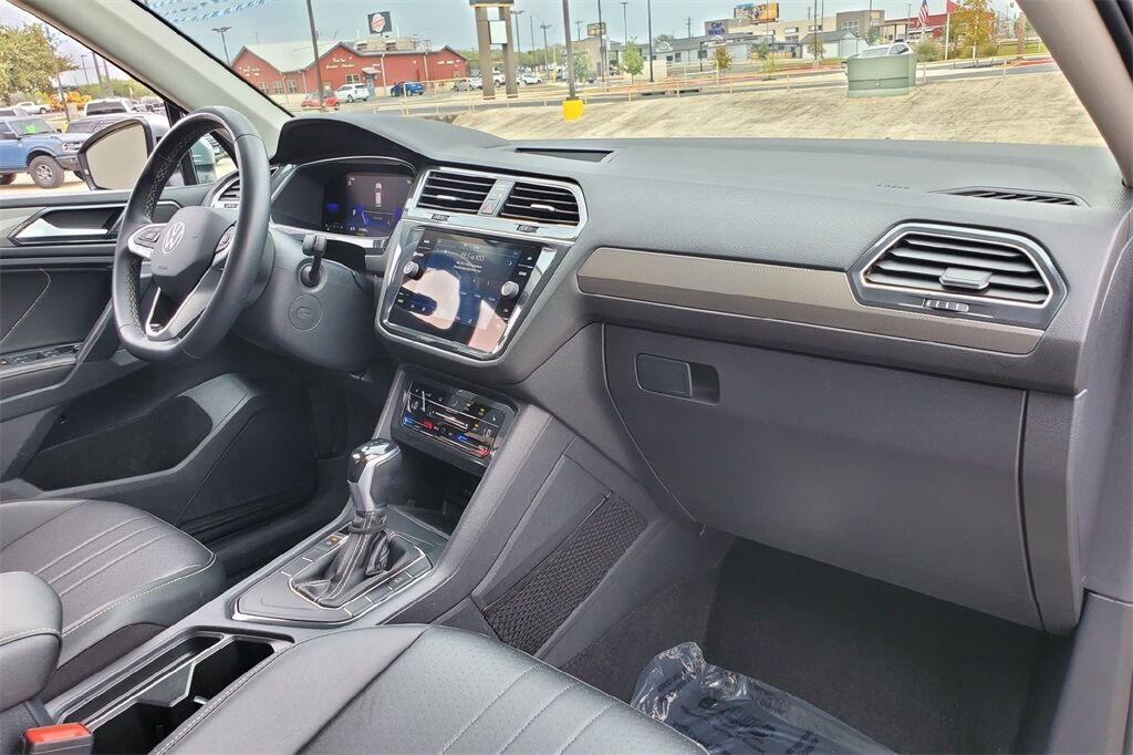 2023 Volkswagen Tiguan 2.0T SE Hondo TX
