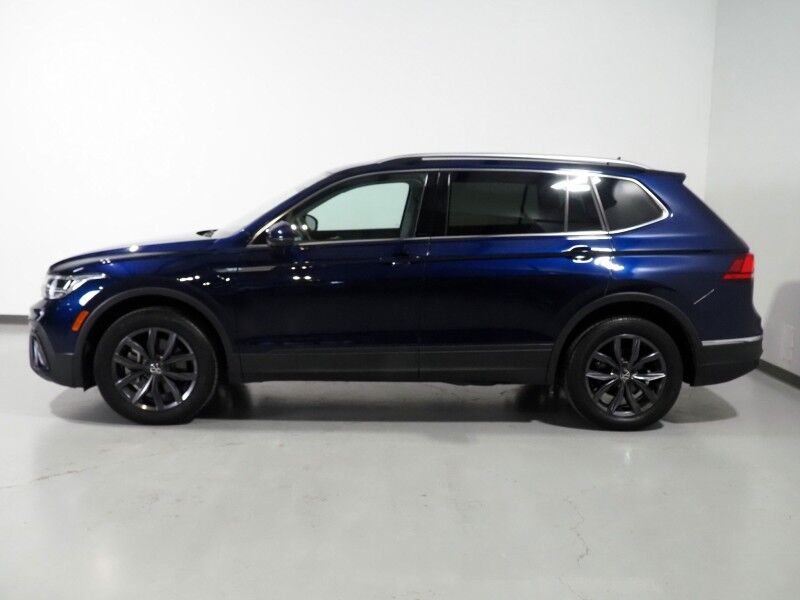 2023 Volkswagen Tiguan 2.0T SE *ADAPTIVE CRUISE, DIGITAL COCKPIT, SAFETY ALERTS, BACKUP-CAMERA, COLOR TOUCHSCREEN, HEATED SEATS, 3RD ROW SEATING, REMOTE START, WIRELESS CHARGING, ANDROID & APPLE Round Rock TX