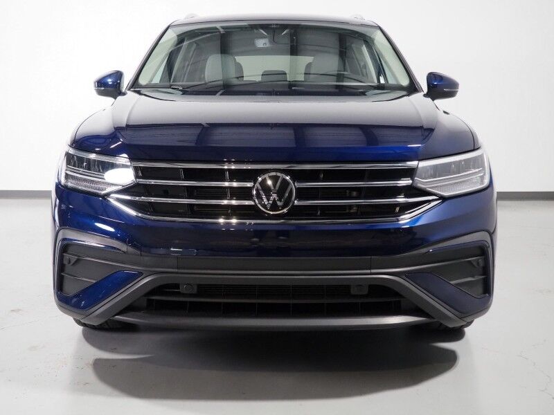 2023 Volkswagen Tiguan 2.0T SE *ADAPTIVE CRUISE, DIGITAL COCKPIT, SAFETY ALERTS, BACKUP-CAMERA, COLOR TOUCHSCREEN, HEATED SEATS, 3RD ROW SEATING, REMOTE START, WIRELESS CHARGING, ANDROID & APPLE Round Rock TX
