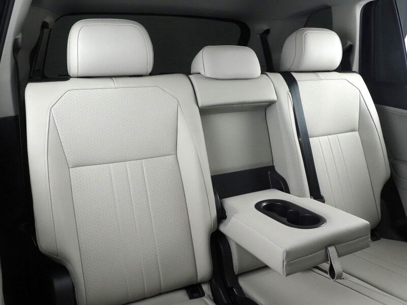 2023 Volkswagen Tiguan 2.0T SE *ADAPTIVE CRUISE, DIGITAL COCKPIT, SAFETY ALERTS, BACKUP-CAMERA, COLOR TOUCHSCREEN, HEATED SEATS, 3RD ROW SEATING, REMOTE START, WIRELESS CHARGING, ANDROID & APPLE Round Rock TX