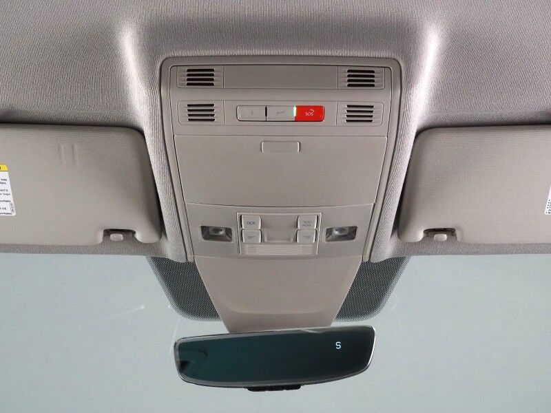 2023 Volkswagen Tiguan 2.0T SE *ADAPTIVE CRUISE, DIGITAL COCKPIT, SAFETY ALERTS, BACKUP-CAMERA, COLOR TOUCHSCREEN, HEATED SEATS, 3RD ROW SEATING, REMOTE START, WIRELESS CHARGING, ANDROID & APPLE Round Rock TX