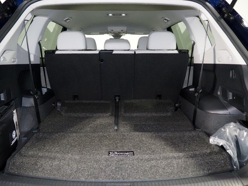 2023 Volkswagen Tiguan 2.0T SE *ADAPTIVE CRUISE, DIGITAL COCKPIT, SAFETY ALERTS, BACKUP-CAMERA, COLOR TOUCHSCREEN, HEATED SEATS, 3RD ROW SEATING, REMOTE START, WIRELESS CHARGING, ANDROID & APPLE Round Rock TX