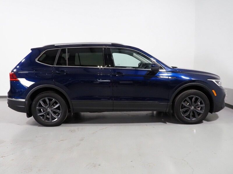 2023 Volkswagen Tiguan 2.0T SE *ADAPTIVE CRUISE, DIGITAL COCKPIT, SAFETY ALERTS, BACKUP-CAMERA, COLOR TOUCHSCREEN, HEATED SEATS, 3RD ROW SEATING, REMOTE START, WIRELESS CHARGING, ANDROID & APPLE Round Rock TX