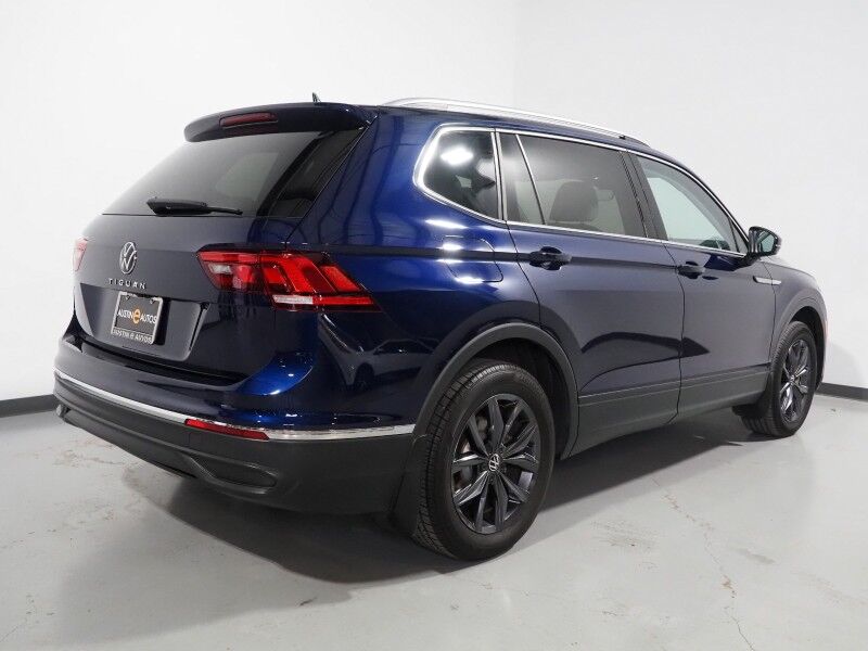 2023 Volkswagen Tiguan 2.0T SE *ADAPTIVE CRUISE, DIGITAL COCKPIT, SAFETY ALERTS, BACKUP-CAMERA, COLOR TOUCHSCREEN, HEATED SEATS, 3RD ROW SEATING, REMOTE START, WIRELESS CHARGING, ANDROID & APPLE Round Rock TX