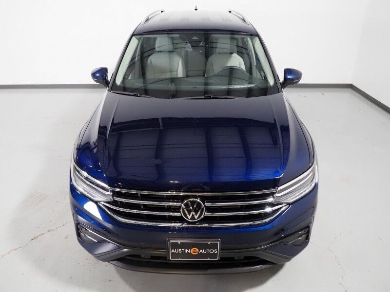 2023 Volkswagen Tiguan 2.0T SE *ADAPTIVE CRUISE, DIGITAL COCKPIT, SAFETY ALERTS, BACKUP-CAMERA, COLOR TOUCHSCREEN, HEATED SEATS, 3RD ROW SEATING, REMOTE START, WIRELESS CHARGING, ANDROID & APPLE Round Rock TX