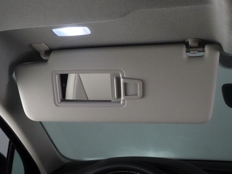 2023 Volkswagen Tiguan 2.0T SE *ADAPTIVE CRUISE, DIGITAL COCKPIT, SAFETY ALERTS, BACKUP-CAMERA, COLOR TOUCHSCREEN, HEATED SEATS, 3RD ROW SEATING, REMOTE START, WIRELESS CHARGING, ANDROID & APPLE Round Rock TX